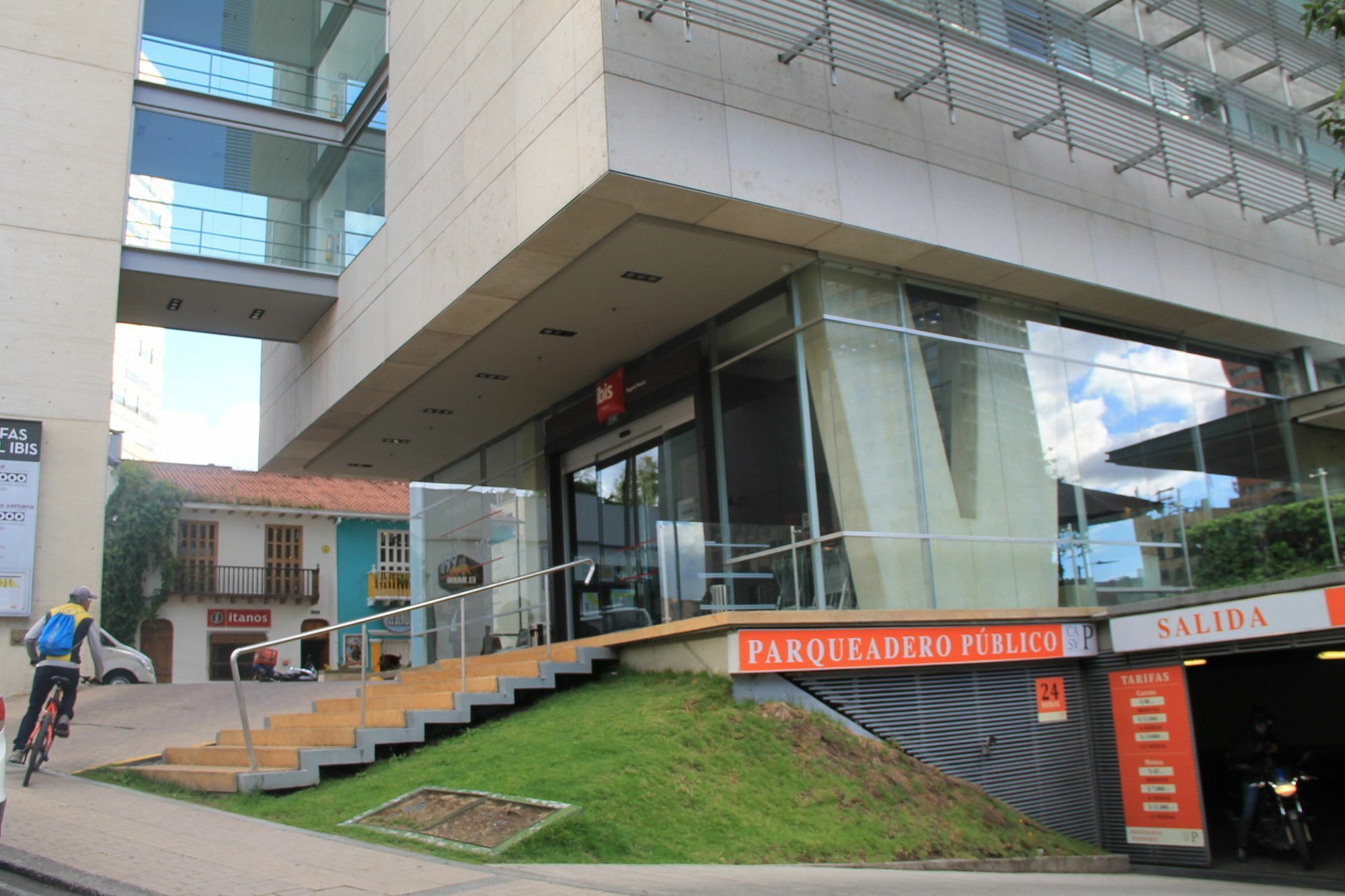 Ibis Bogota Museo Otel Dış mekan fotoğraf